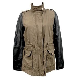 H&M / Black and Tan Faux Leather Sleeve Utility Coat / Size 8